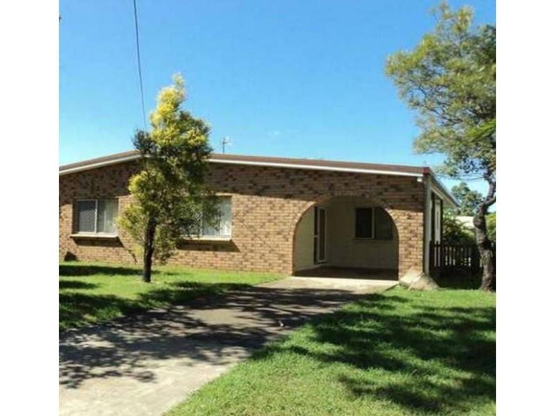 2/114 Stenlake Avenue, Kawana QLD 4701