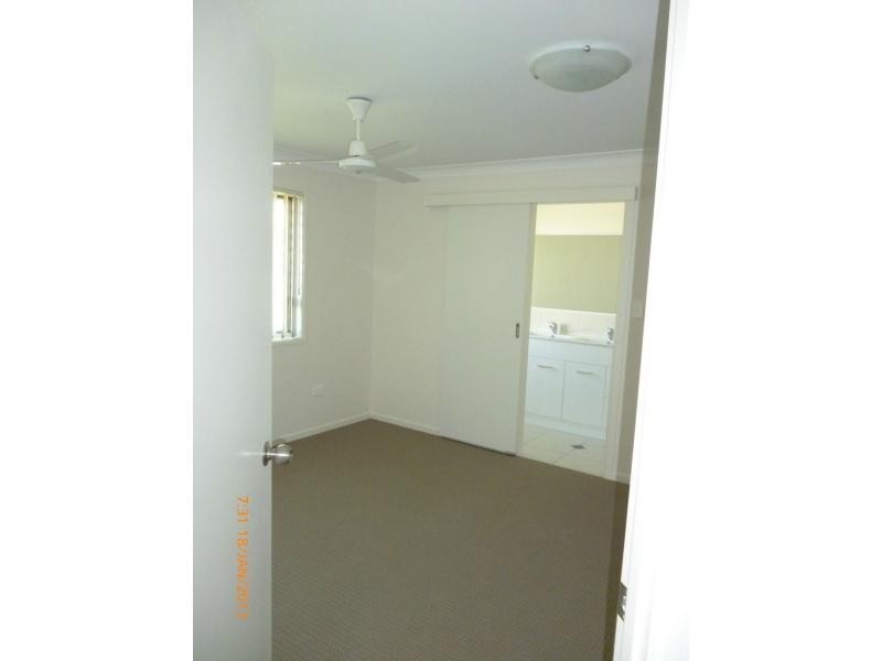 5 Jane Crescent, Gracemere QLD 4702