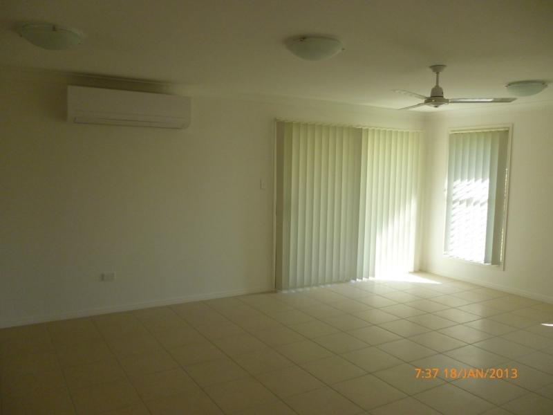 16 Jane Street, Gracemere QLD 4702