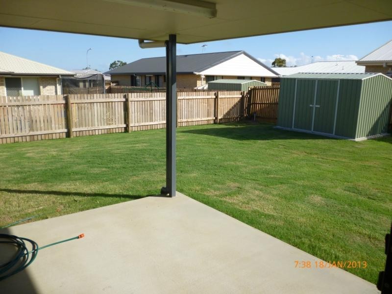 16 Jane Street, Gracemere QLD 4702