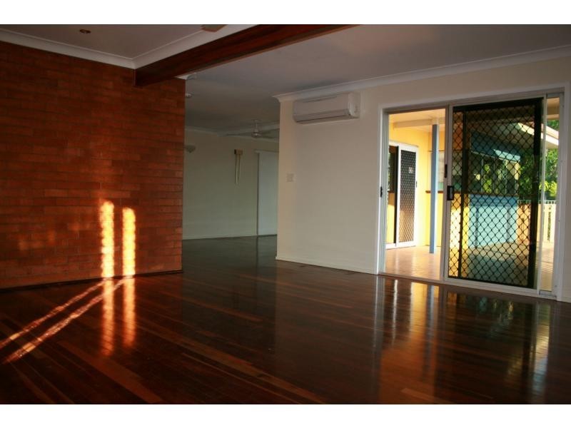 328 Duthie Avenue, Frenchville QLD 4701