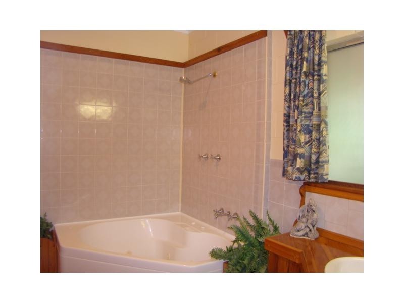 204 Glendale Road, Glendale QLD 4711