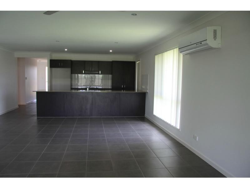 12 Premier Court, Gracemere QLD 4702