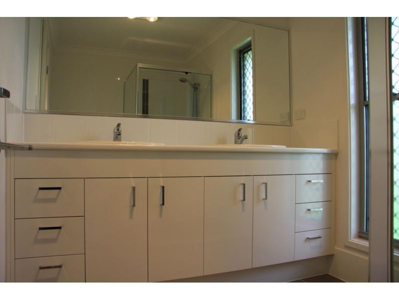 6 Premier Court, Gracemere QLD 4702
