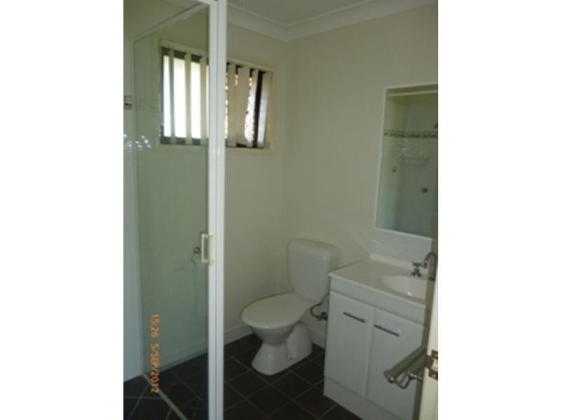 37 Seonaid Place, Gracemere QLD 4702