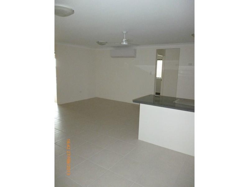 1 Warra Place, Gracemere QLD 4702