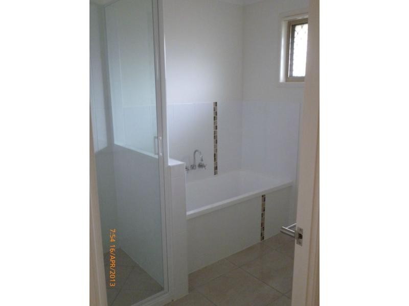 70 abby Drive, Gracemere QLD 4702