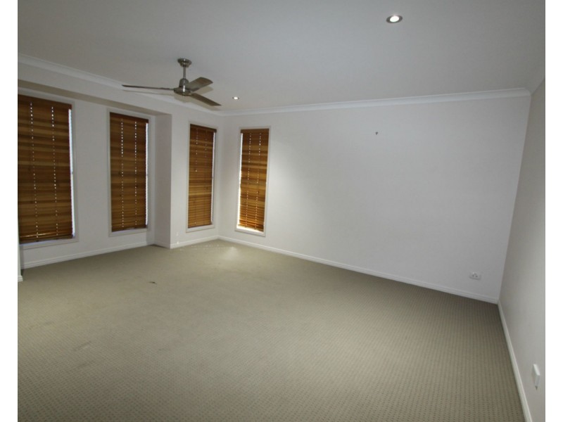 3 Mamalis Street, Gracemere QLD 4702