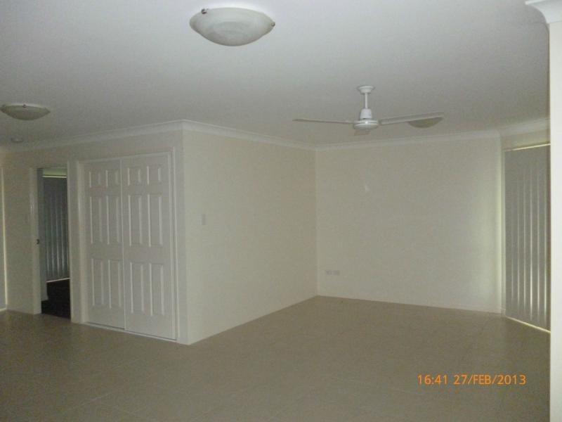 1 Warra Place, Gracemere QLD 4702