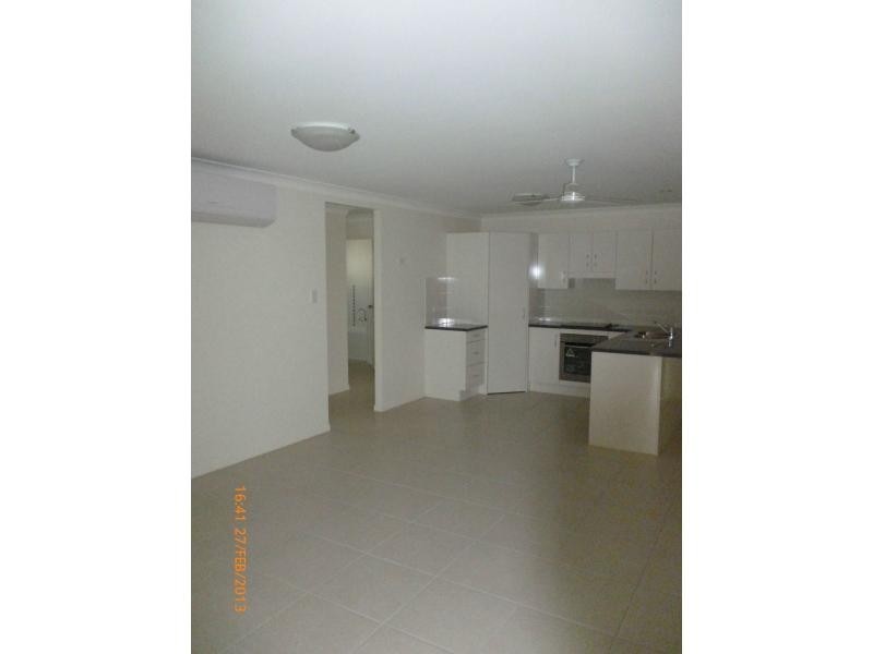 1 Warra Place, Gracemere QLD 4702