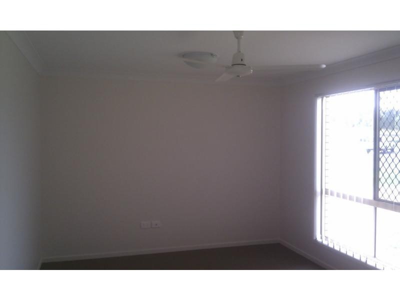 12 Jane Street, Gracemere QLD 4702