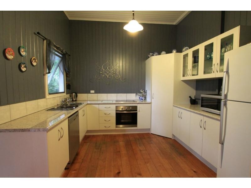 202 William Street, Allenstown QLD 4700