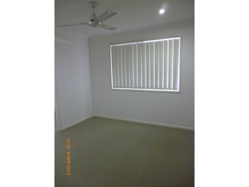 16 William Close, Gracemere QLD 4702