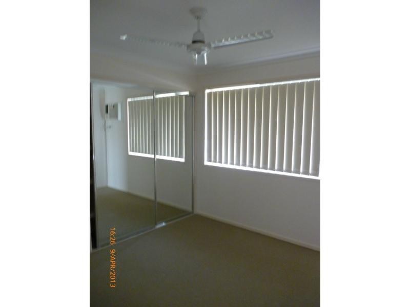 16 William Close, Gracemere QLD 4702