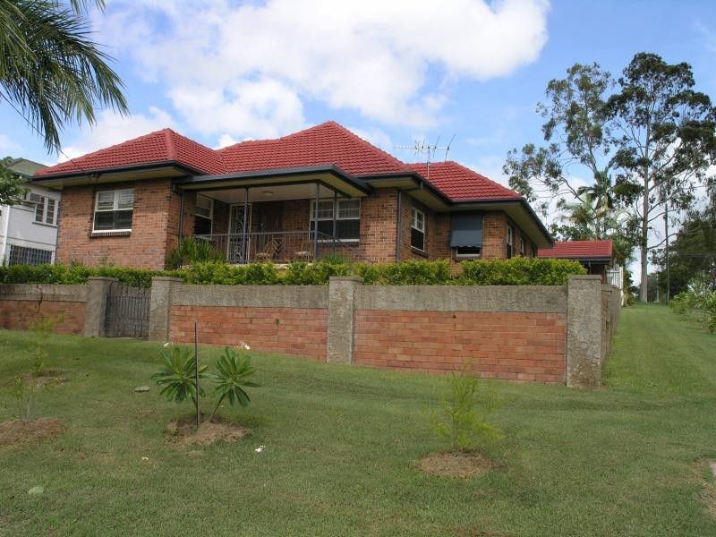 2 Dagmar Street, The Range QLD 4700