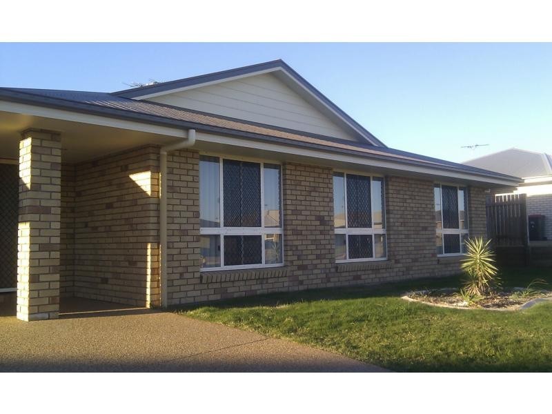 12 JAMIESON Street, Gracemere QLD 4702