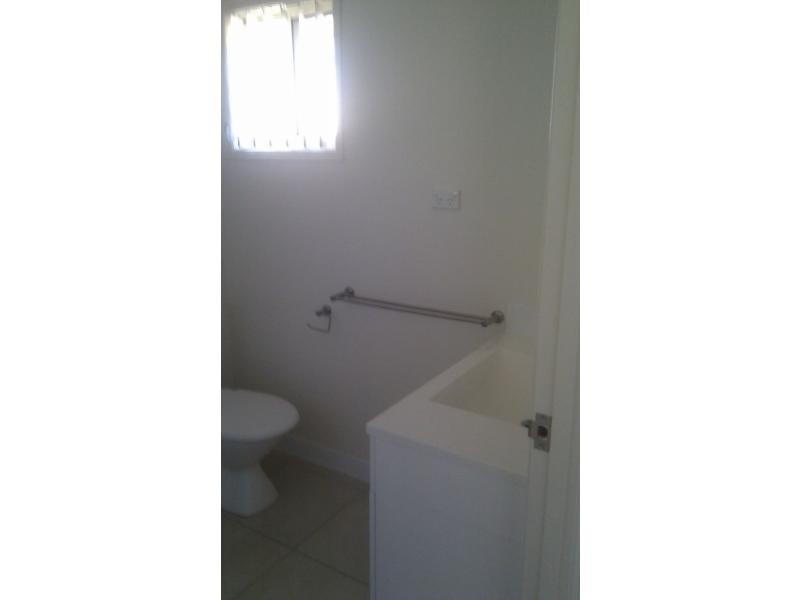 12 JAMIESON Street, Gracemere QLD 4702