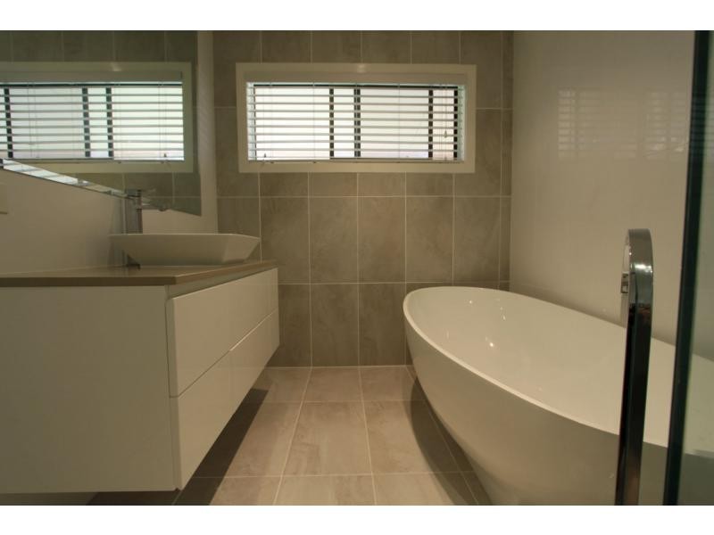 48 Macgregor Street, The Range QLD 4700