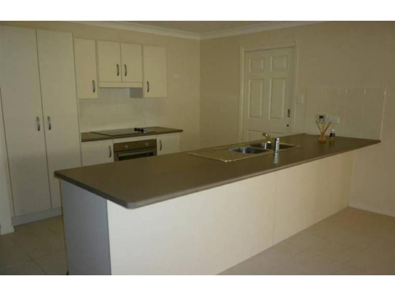 21 Joseph Street, Gracemere QLD 4702