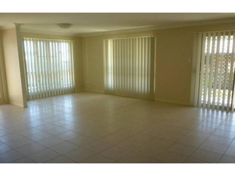 21 Joseph Street, Gracemere QLD 4702