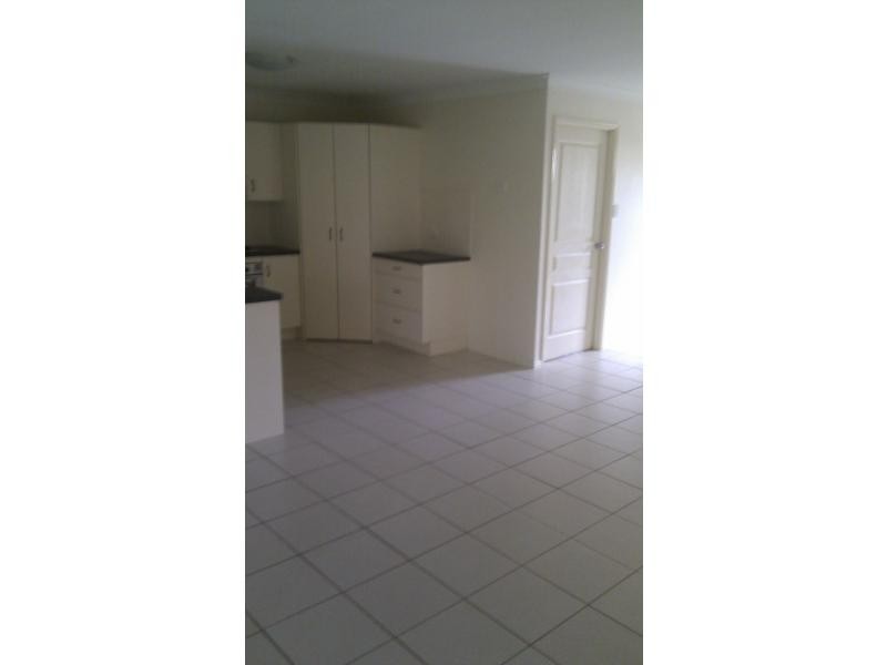 47 Bland Street, Gracemere QLD 4702