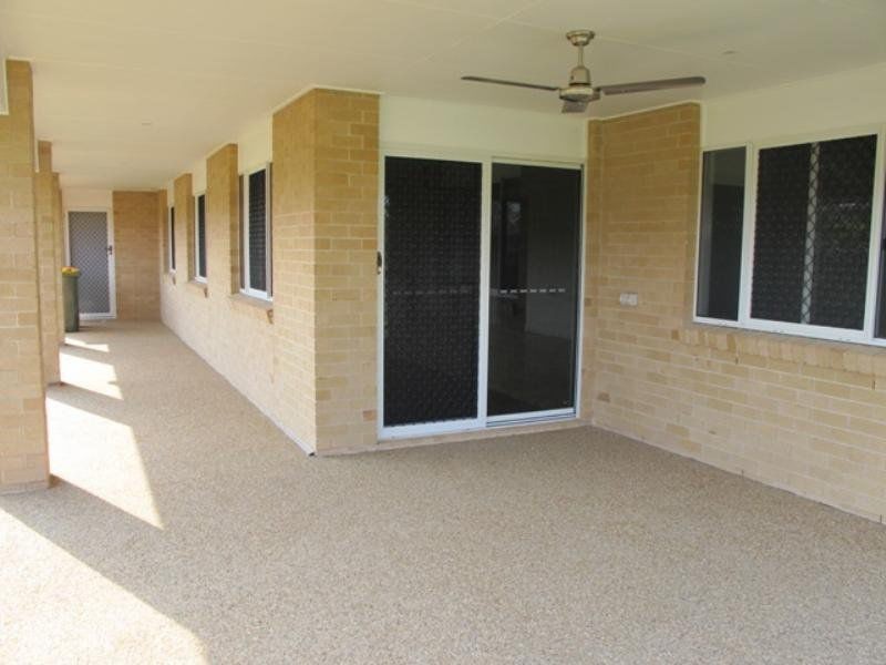 90 Eton Street, West Rockhampton QLD 4700
