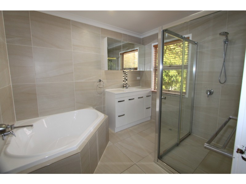 13 Serocold Street, Frenchville QLD 4701