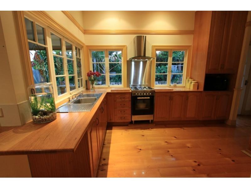 31 Norman Street, Wandal QLD 4700