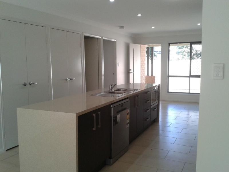 5/241 Upper Dawson Road, Allenstown QLD 4700