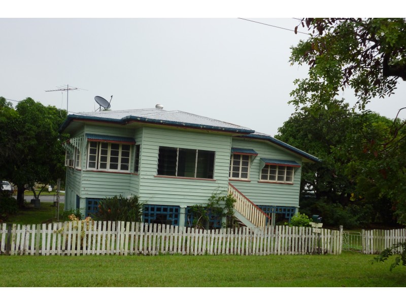 311 Denham Street, The Range QLD 4700