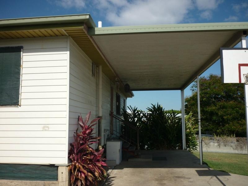 39 Card Street, Berserker QLD 4701