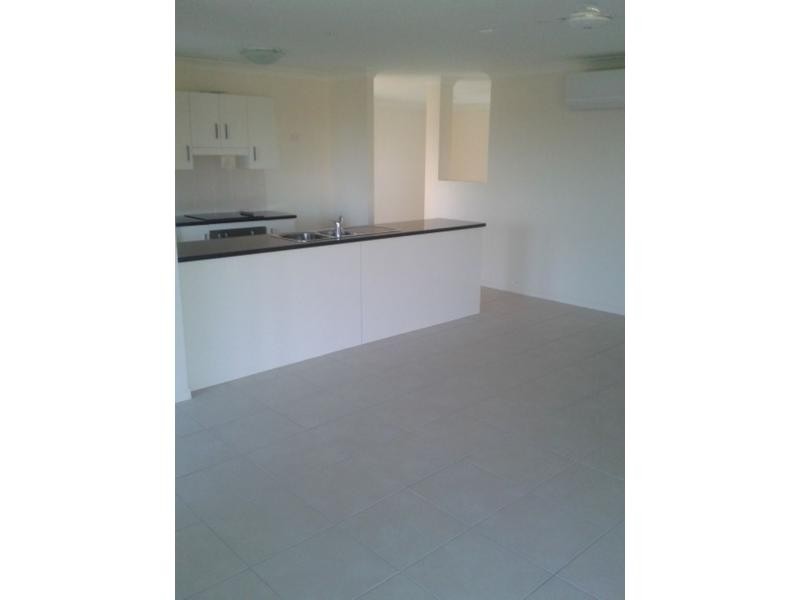 37 Audrey Drive, Gracemere QLD 4702