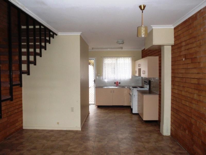 Unit 2/227 Flowers Avenue, Frenchville QLD 4701