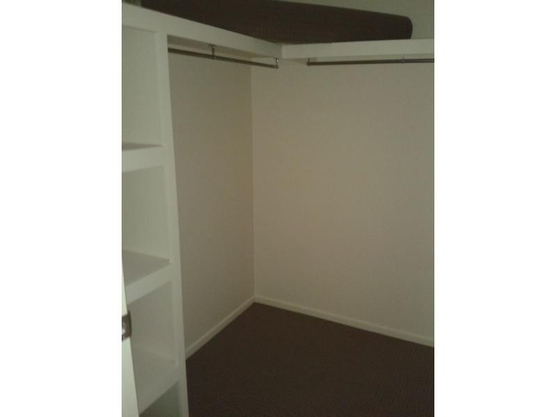 17 Bronco Crescent, Gracemere QLD 4702