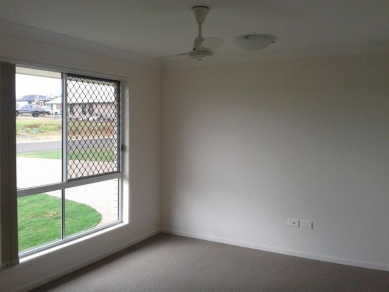 58 Bronco Crescent, Gracemere QLD 4702