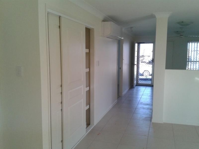 8 Fillwood Court, Gracemere QLD 4702