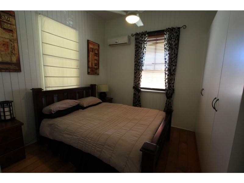 37 Jessie Street, The Range QLD 4700