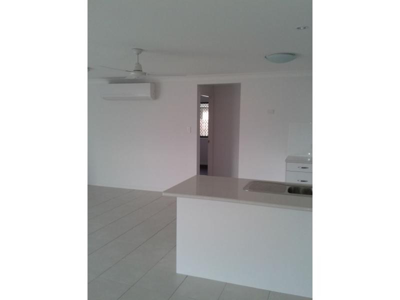 3 Jane Crescent, Warra Gardens, Gracemere QLD 4702
