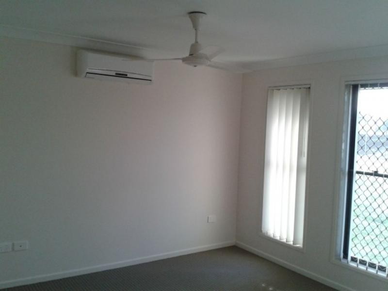 64 Bronco Crescent, Gracemere QLD 4702