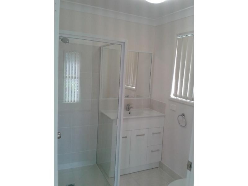 64 Bronco Crescent, Gracemere QLD 4702