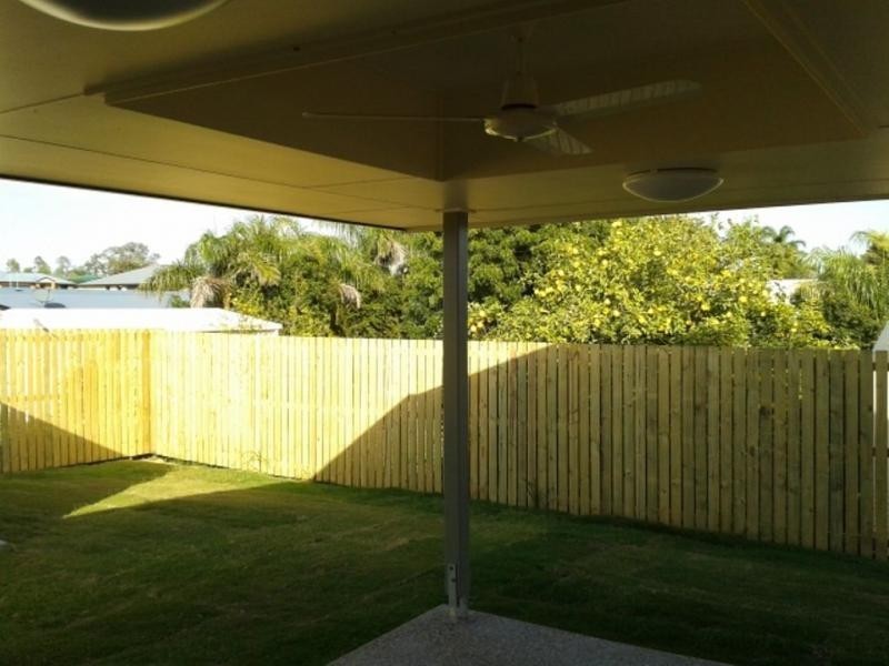 64 Bronco Crescent, Gracemere QLD 4702