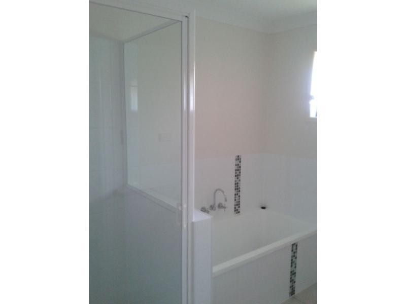 75 Abby Drive, Gracemere QLD 4702