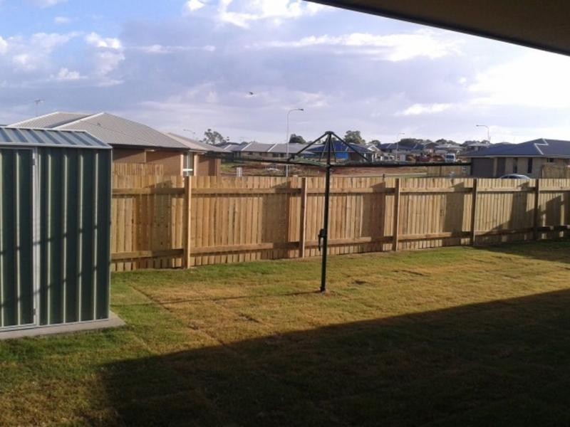 75 Abby Drive, Gracemere QLD 4702