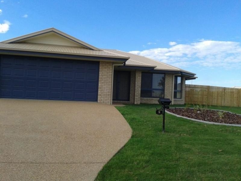 2 Jane Crescent, Gracemere QLD 4702