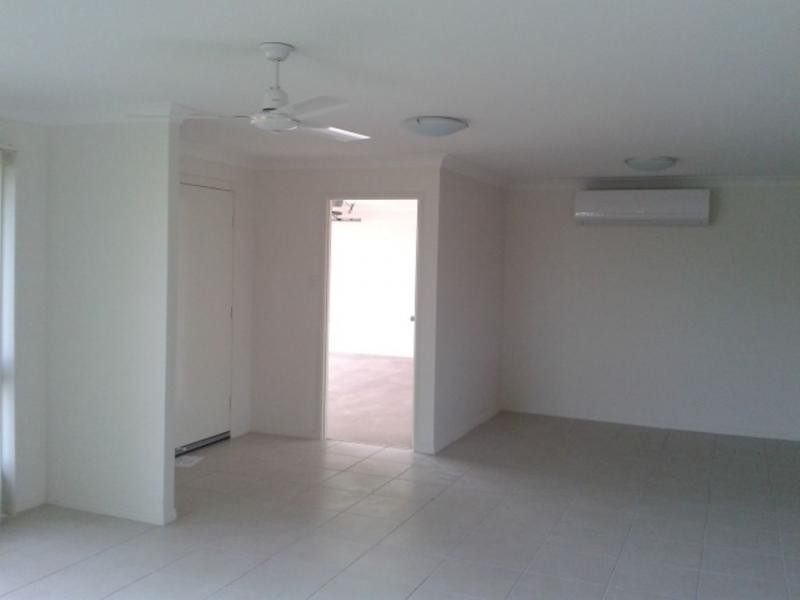 2 Jane Crescent, Gracemere QLD 4702