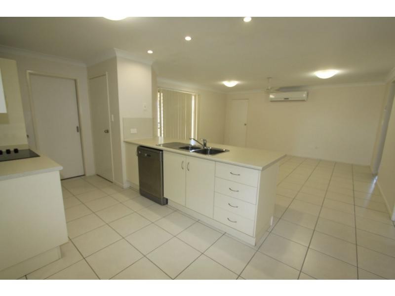 19 Bronco Crescent, Gracemere QLD 4702
