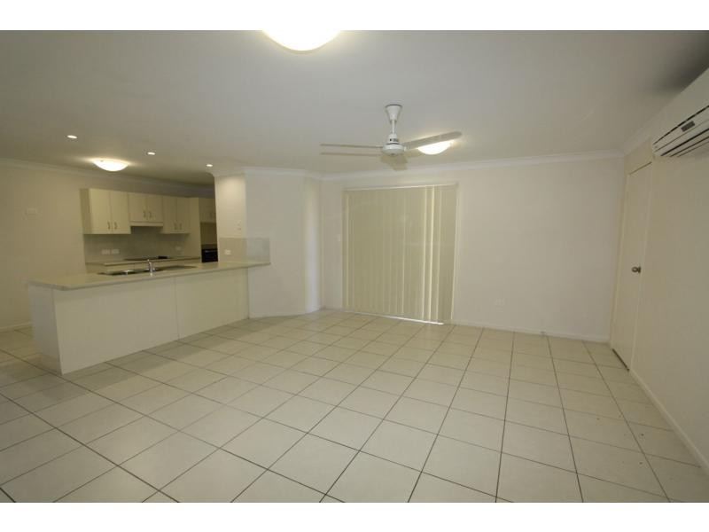 19 Bronco Crescent, Gracemere QLD 4702
