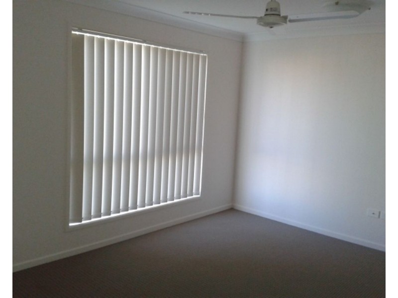 35 Bronco Crescent, Gracemere QLD 4702