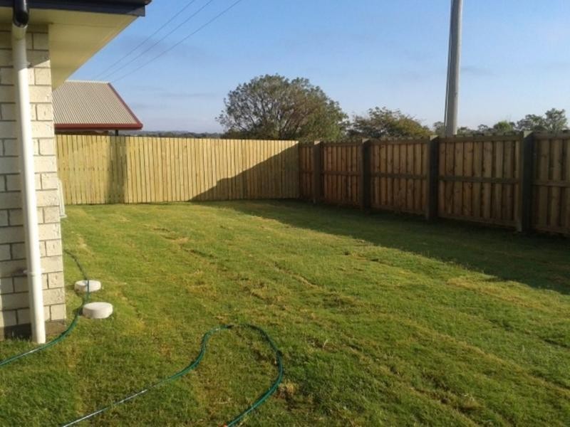 22 Bronco Crescent, Gracemere QLD 4702