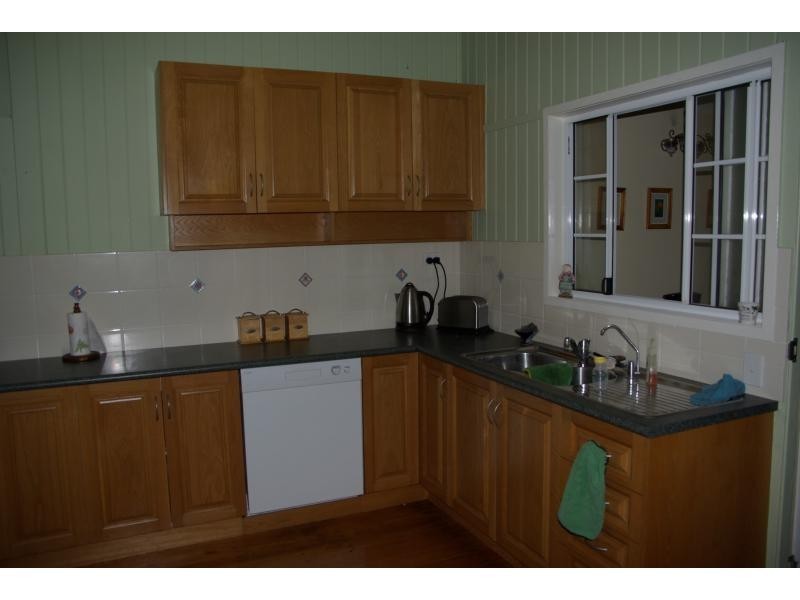 79 Davis Street, Allenstown QLD 4700